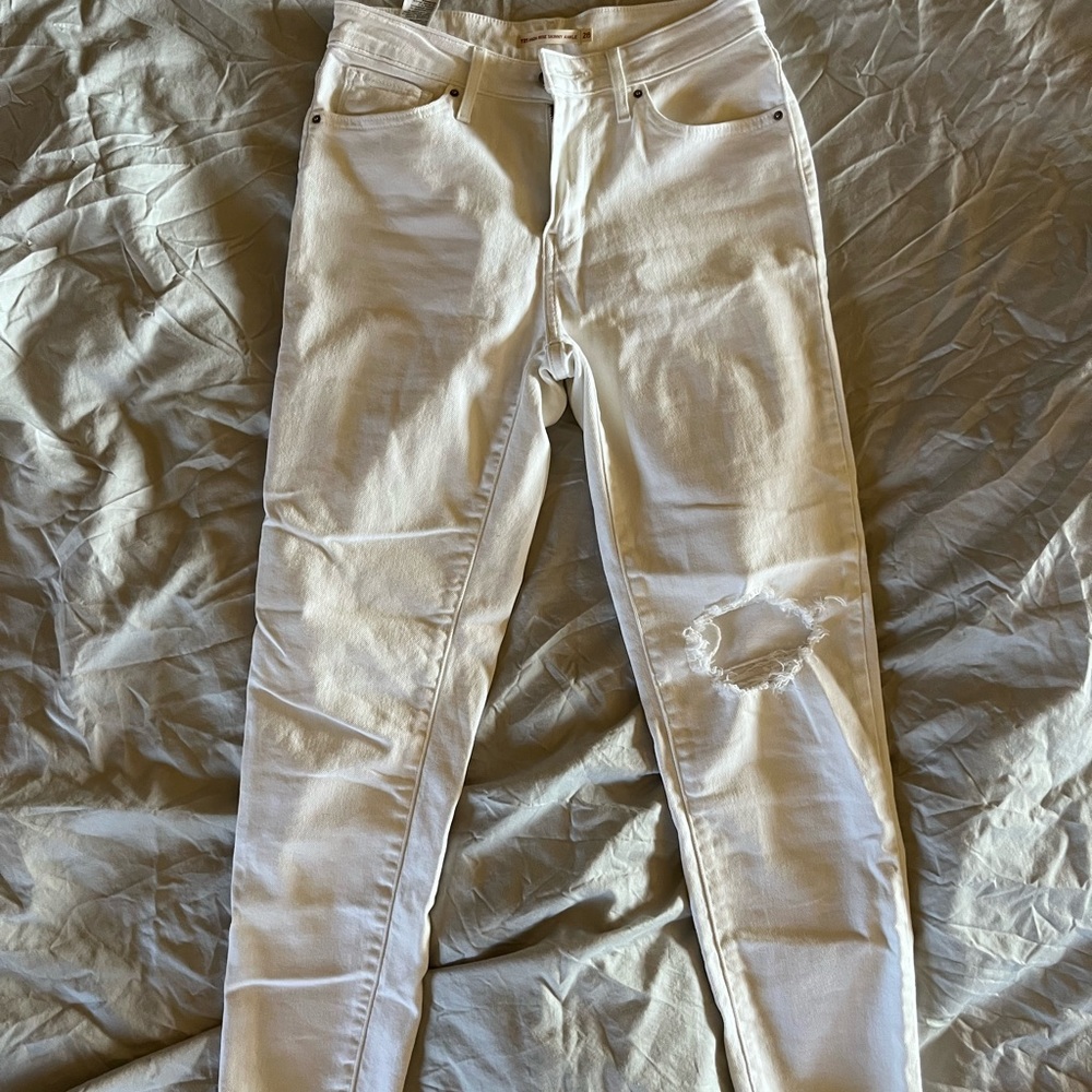 Levis 721 High Rise Skinny Ankle Jeans